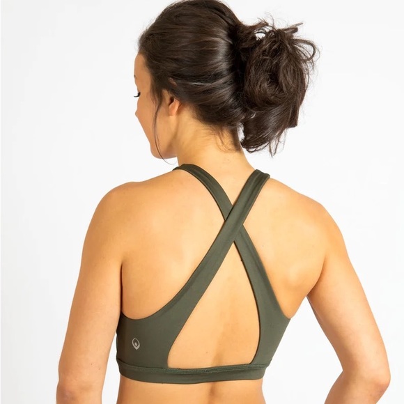 My innerfire forest green shine bra. 6/s - Picture 2 of 5